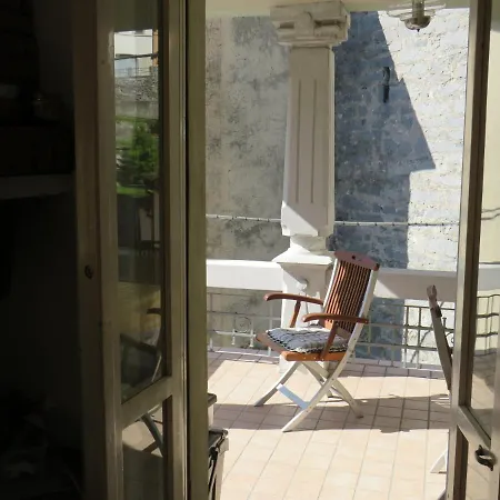 Vecchia Saimpa Apartment *